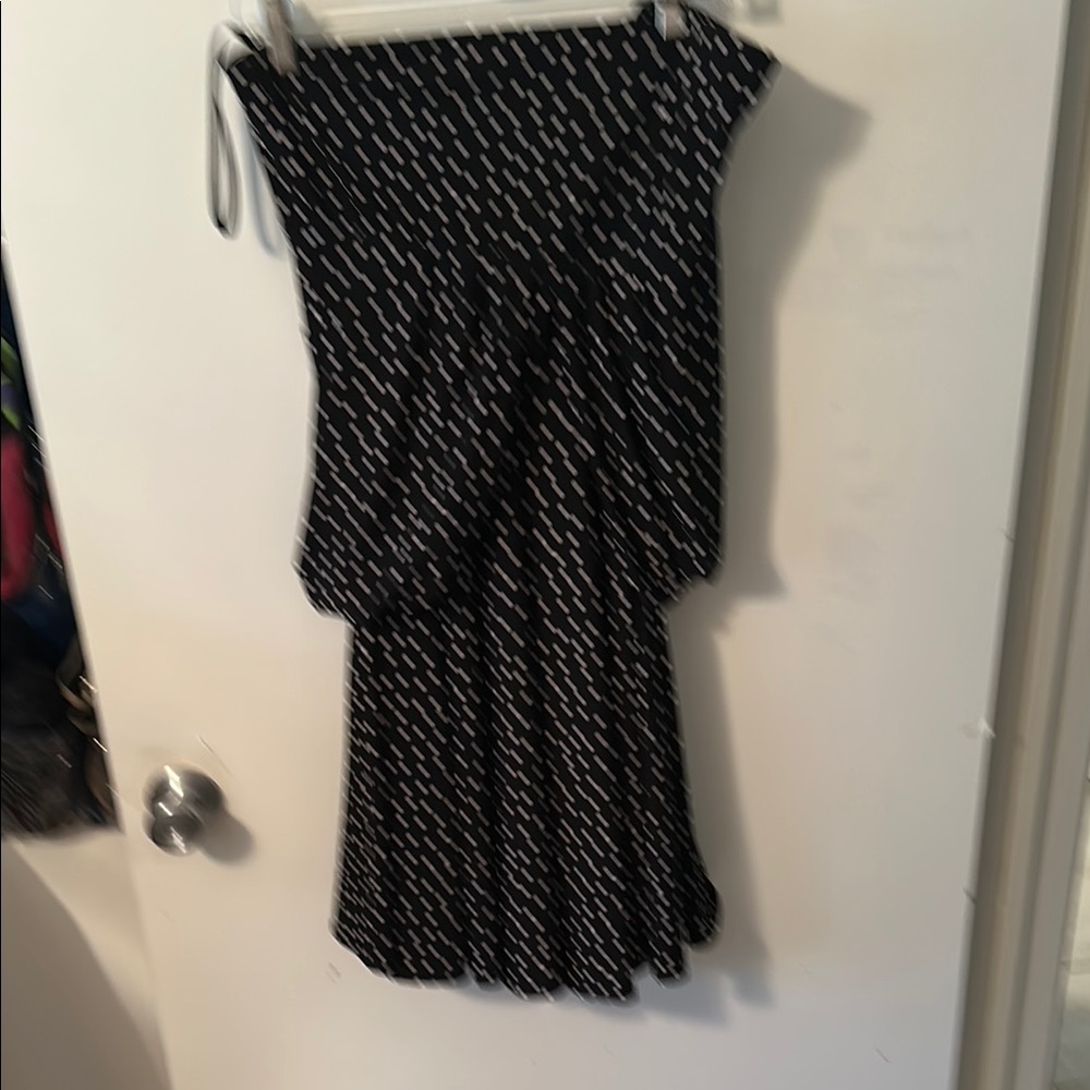 White House Black Market Strapless Black and White Dress